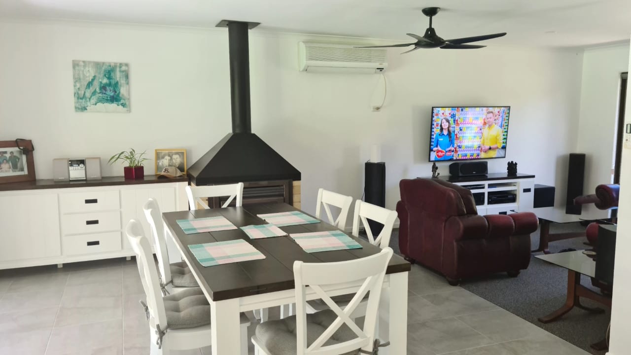 Furnished room with own bathroom