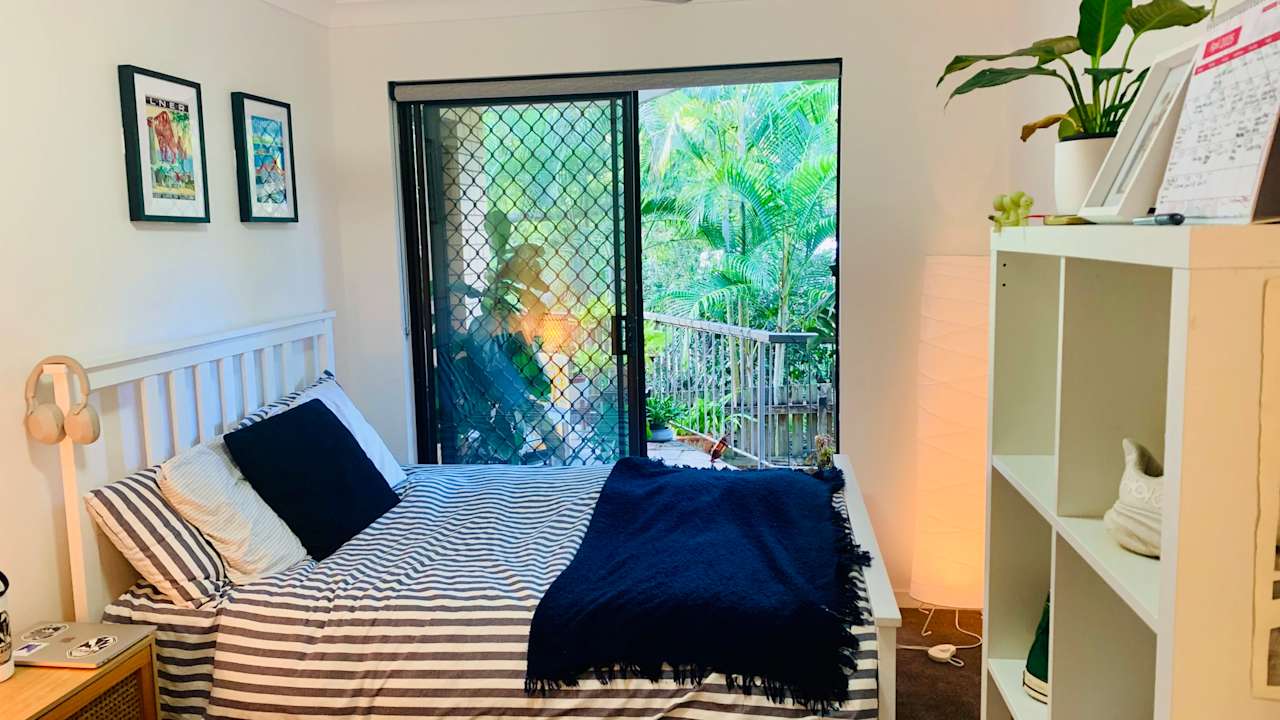 Furnished room with own bathroom