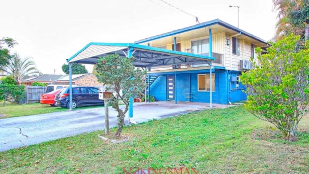 Whole property with 2 rooms for rent
