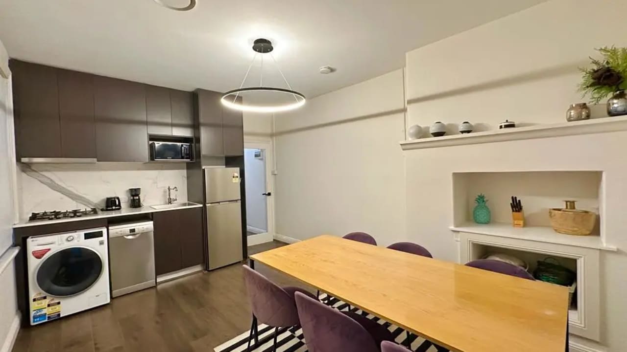 Furnished room in a share house