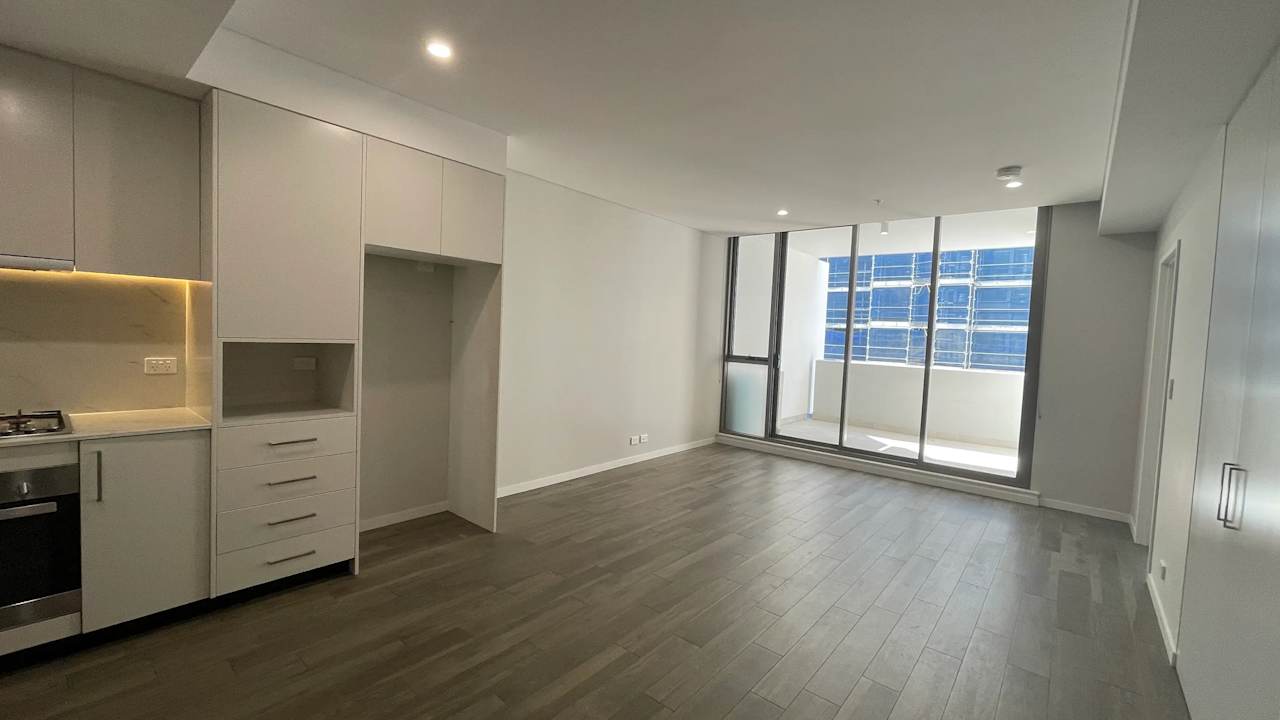 Whole property with 2 rooms for rent