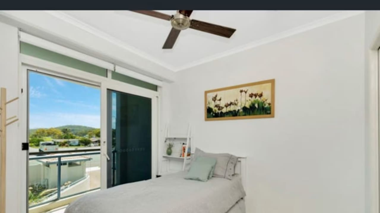 Unfurnished room with own bathroom