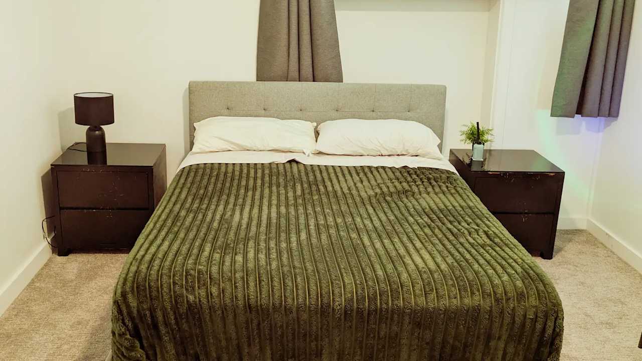 Furnished room in a share house