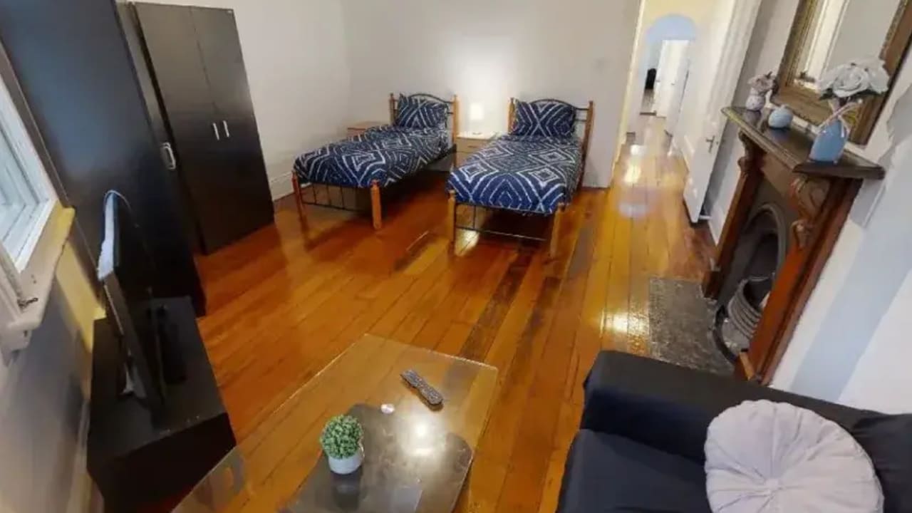 Furnished room in a share house