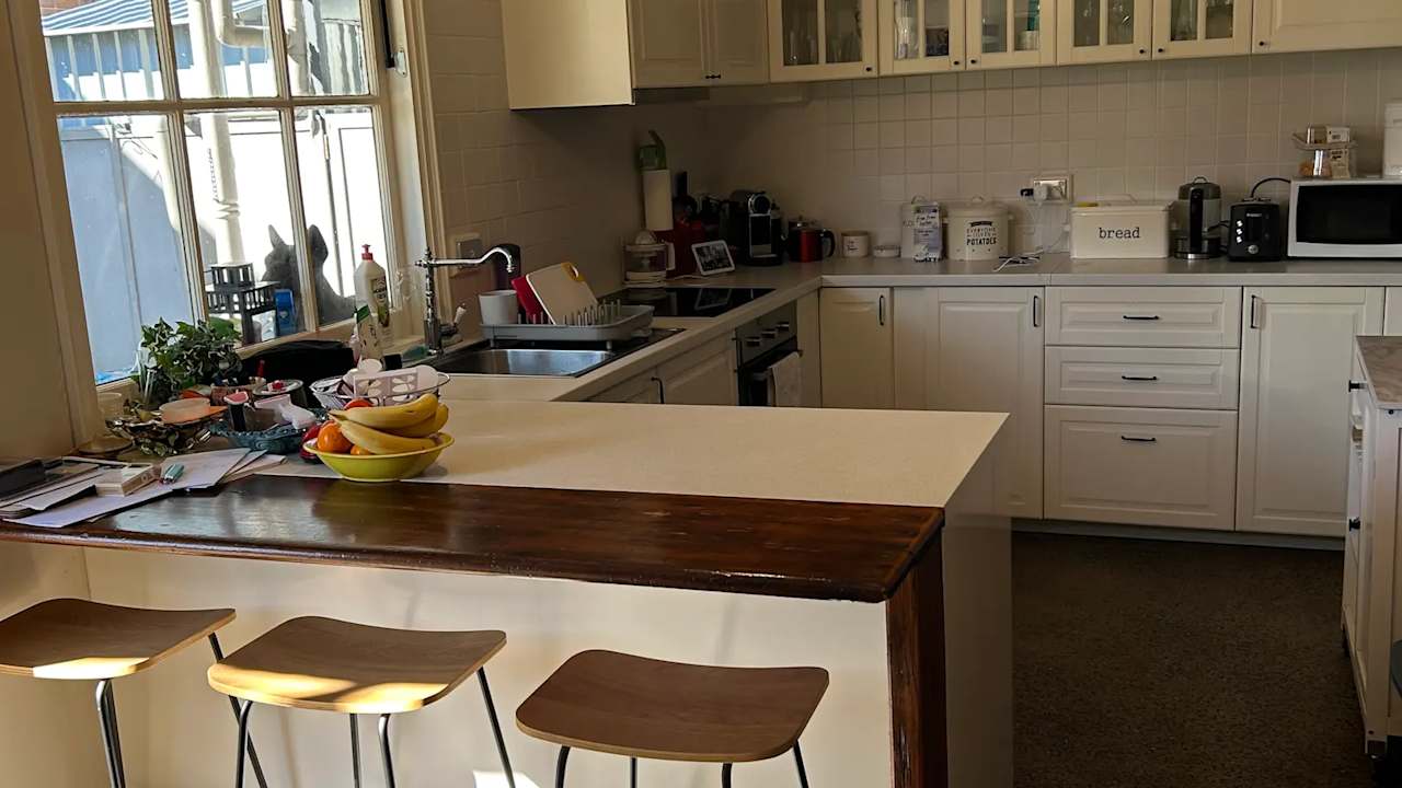 Furnished room with own bathroom