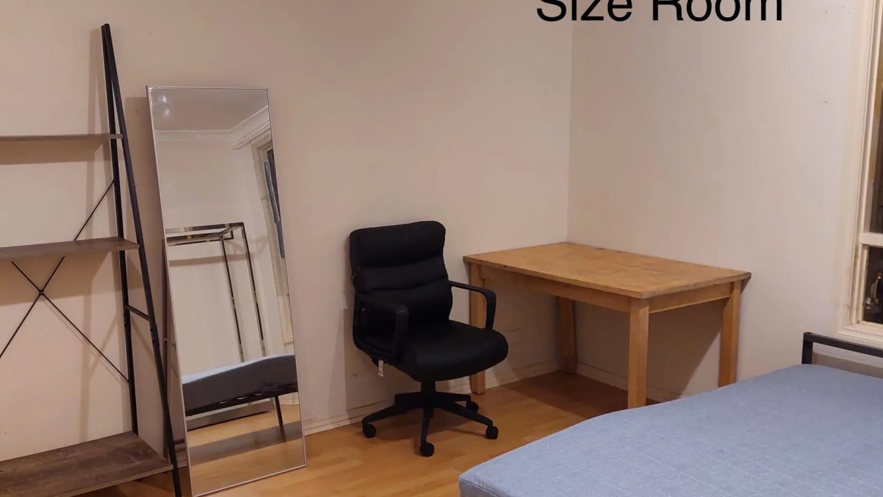 Furnished room in a share house