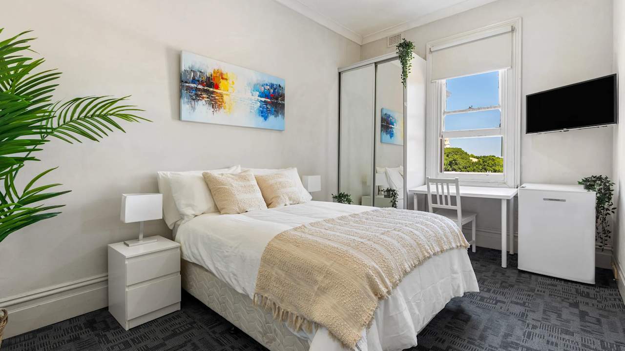 Furnished room in a share house