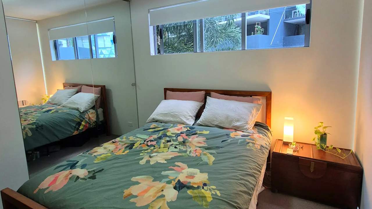 Unfurnished room with own bathroom