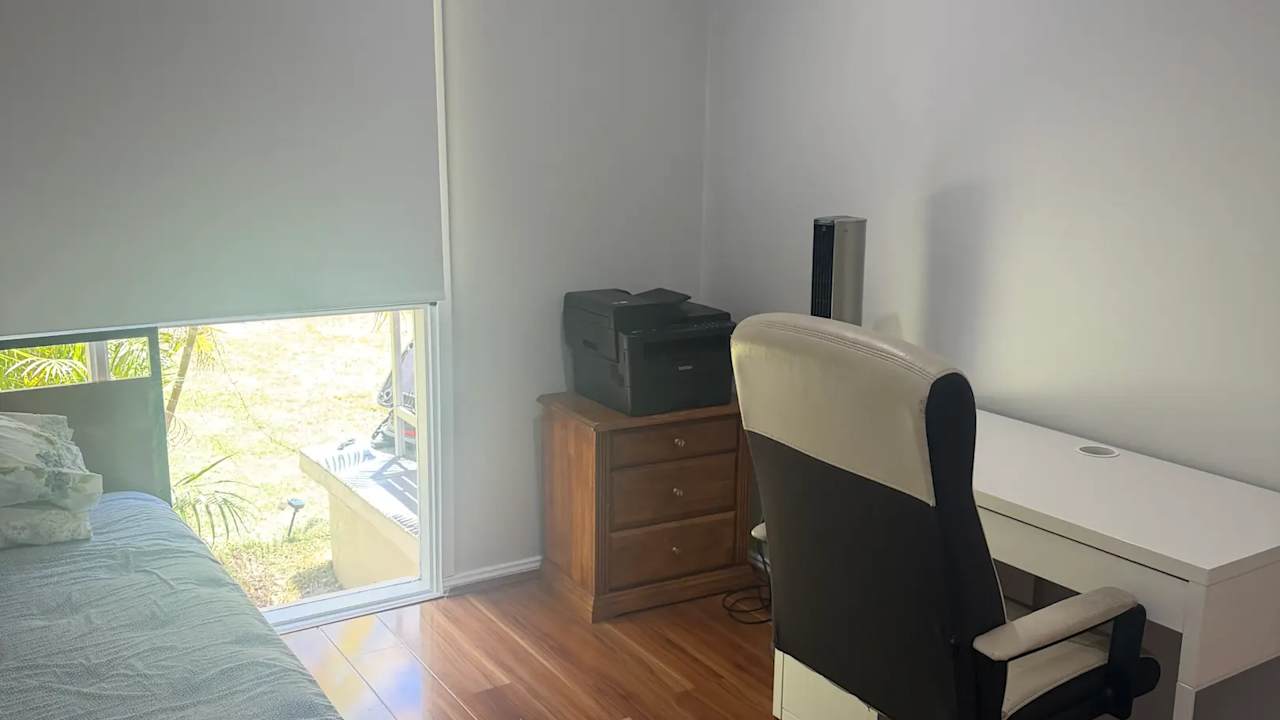 Furnished room in a share house