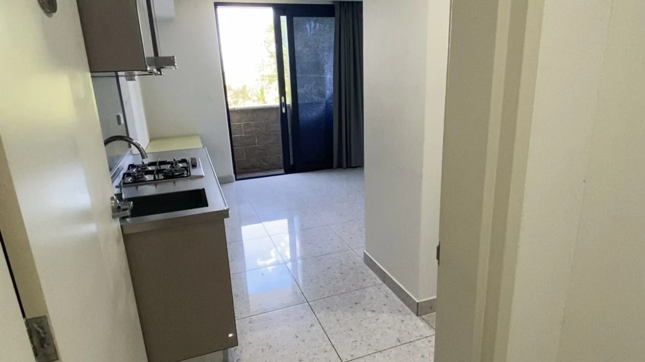Furnished room studio flat for rent