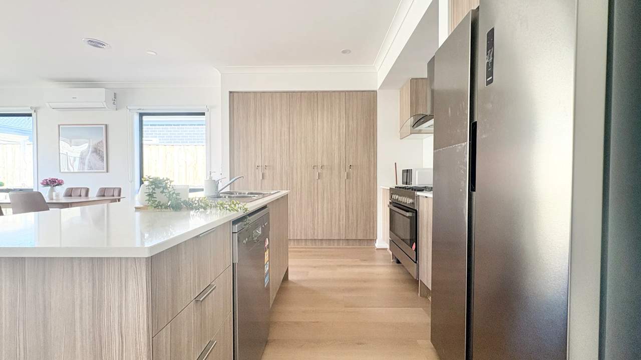 Furnished room with ensuite in a share house