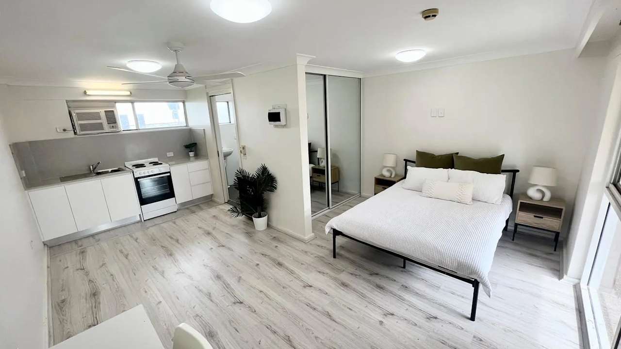 Room studio flat for rent