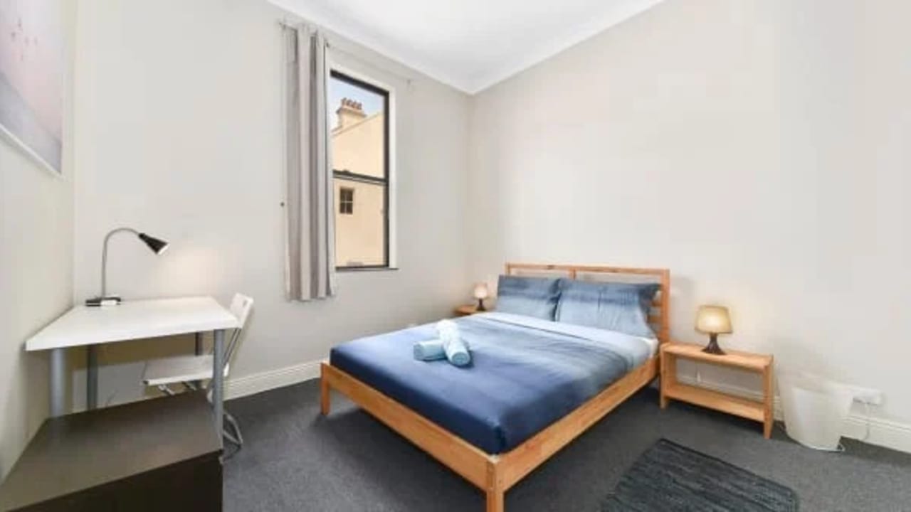 Furnished room in a share house