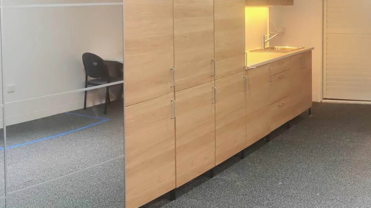 Furnished room granny flat for rent