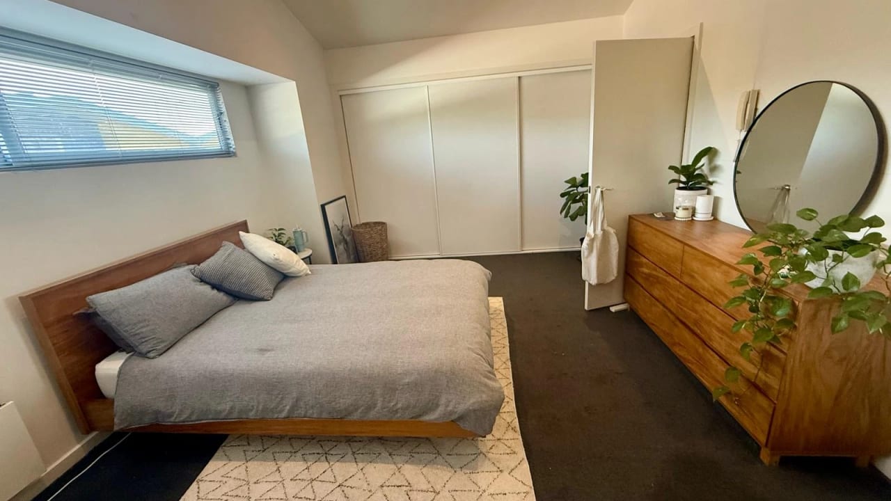 Unfurnished room in a share house