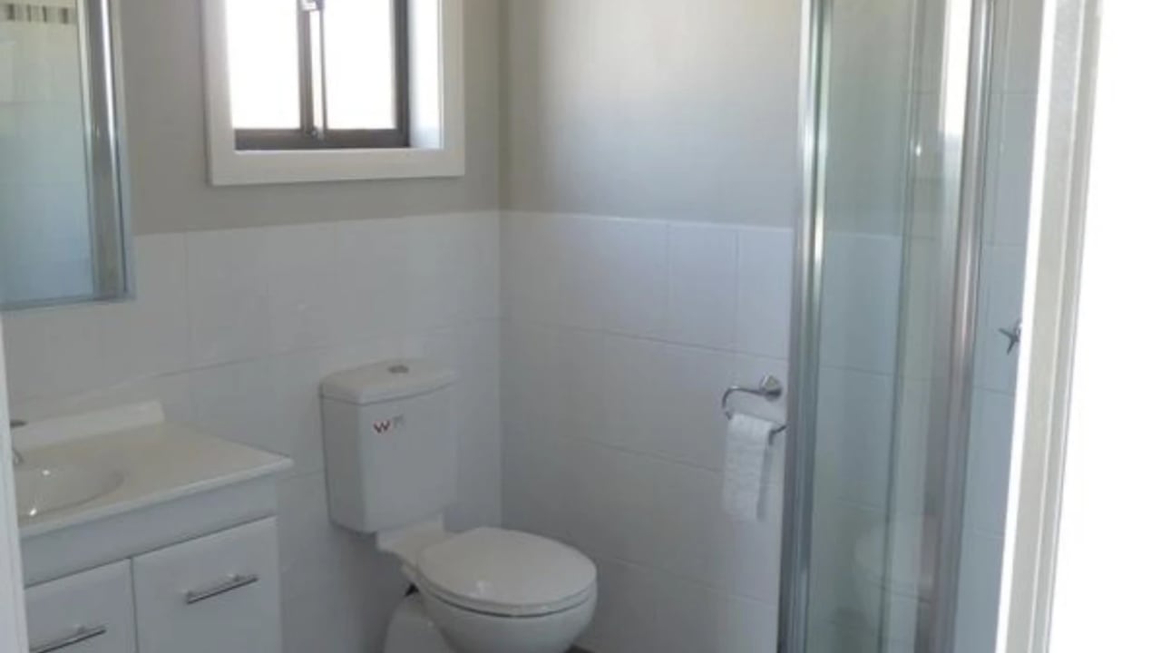 Furnished room with ensuite in a share house