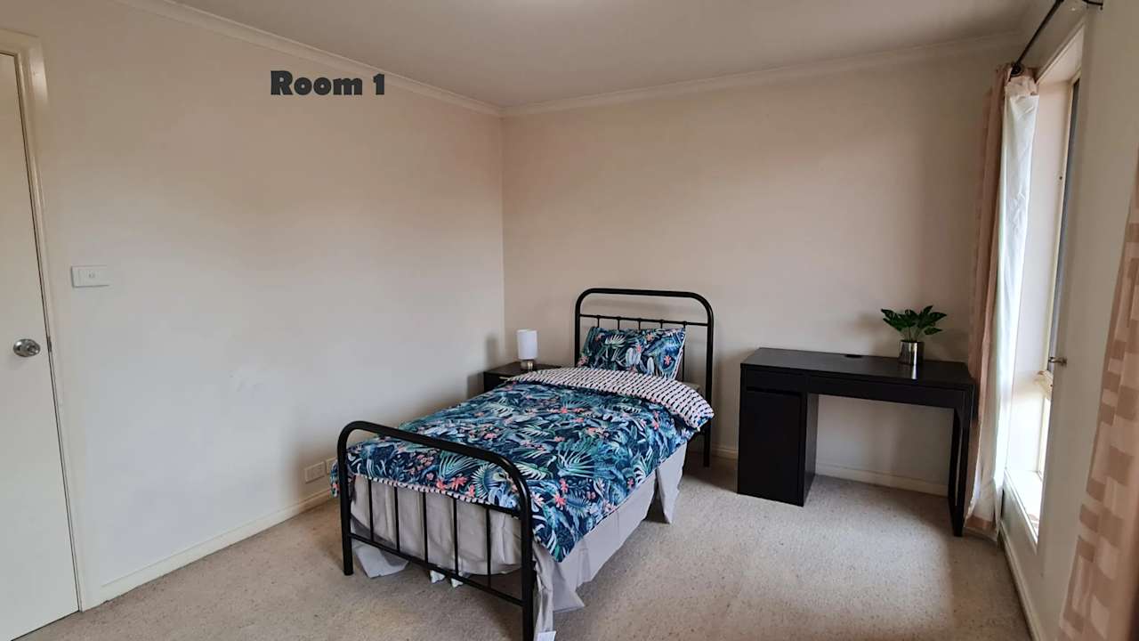 Furnished room in a share house