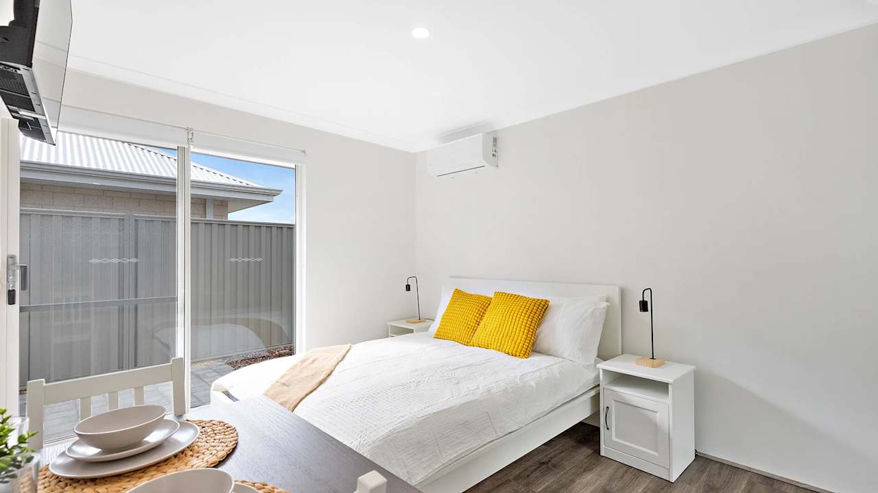 Furnished room with ensuite in a share house