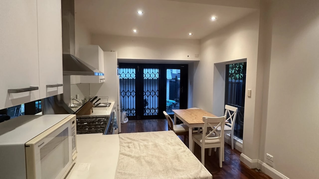Furnished room in a share house