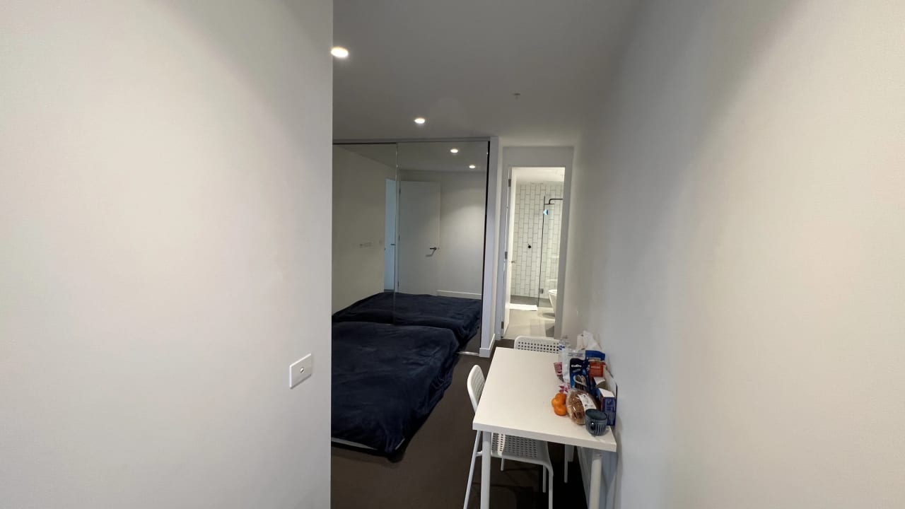 Furnished room with own bathroom