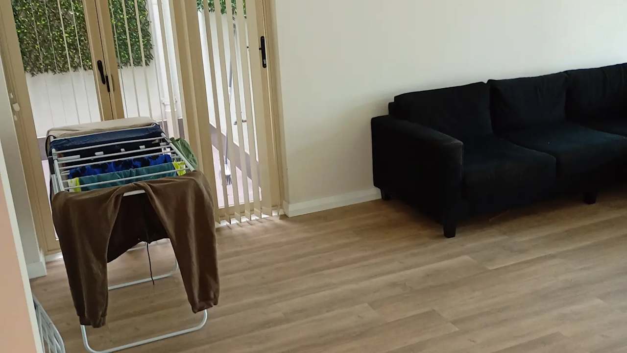Unfurnished room with ensuite in a flatshare