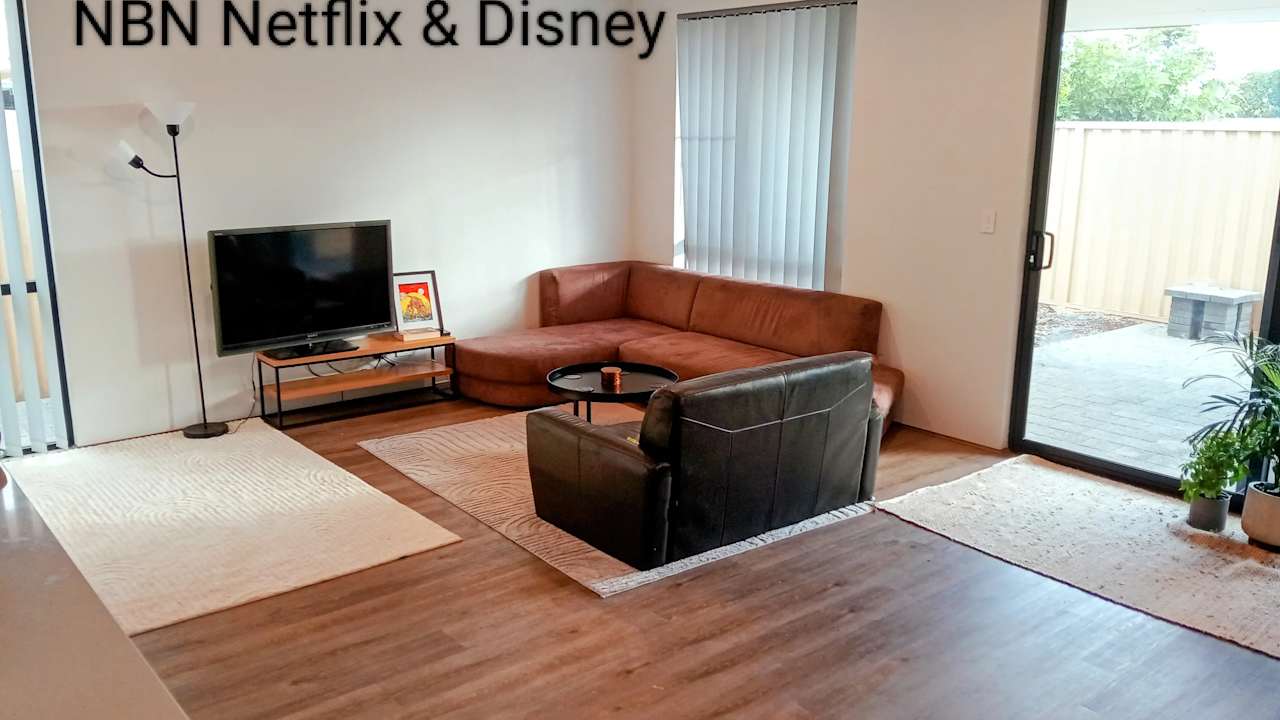 Room in a share house