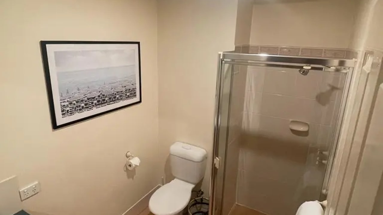 Furnished room with own bathroom