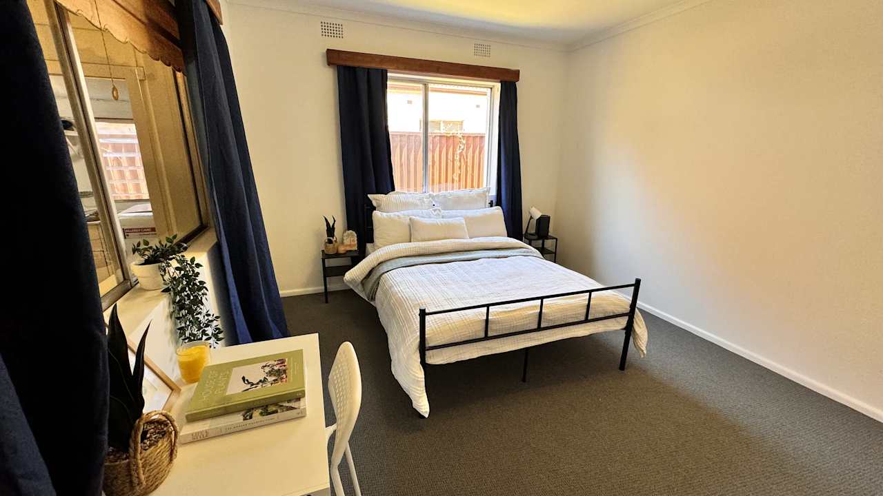 Furnished room in a share house