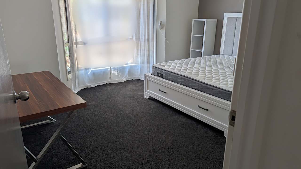 Furnished room with own bathroom