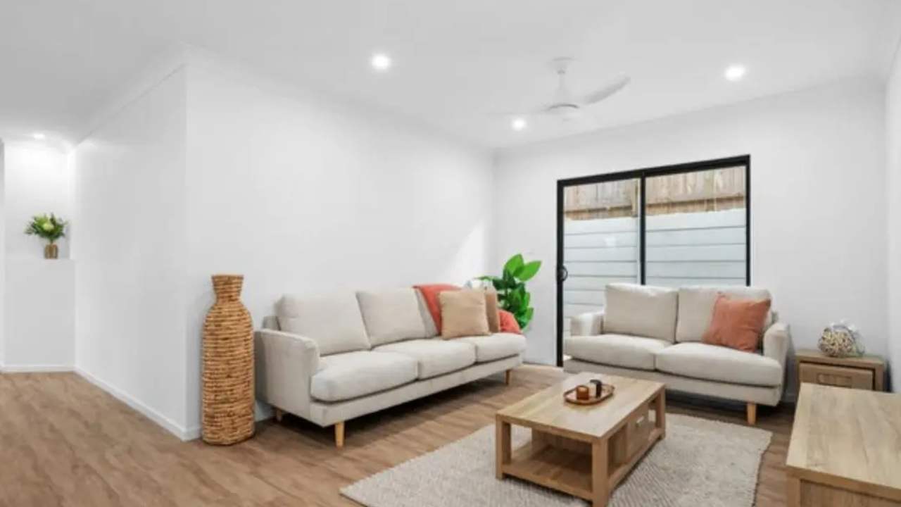 Unfurnished room in a share house
