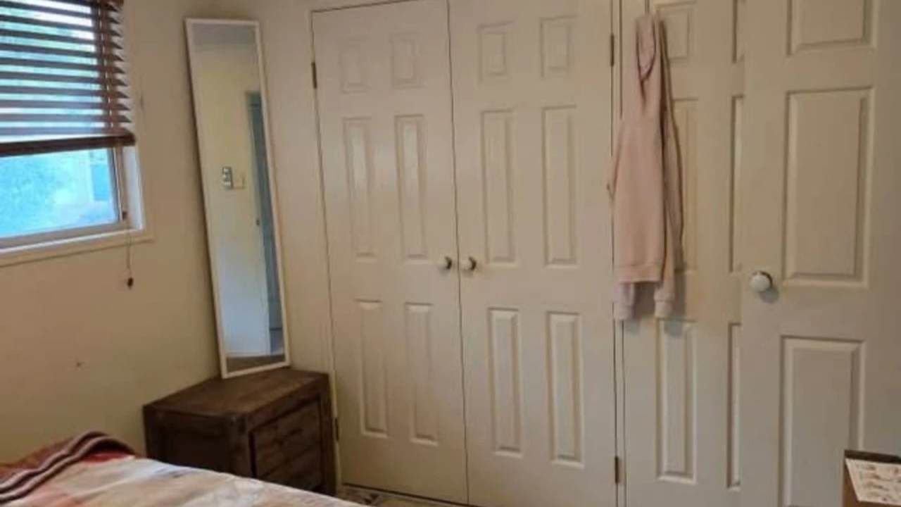 Unfurnished room in a share house