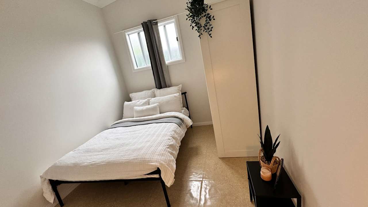 Furnished room granny flat for rent