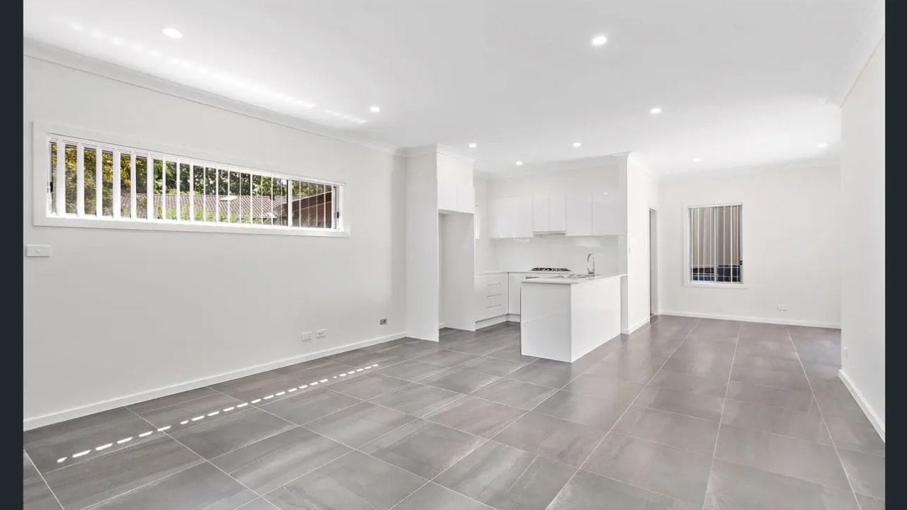 Room in a share house