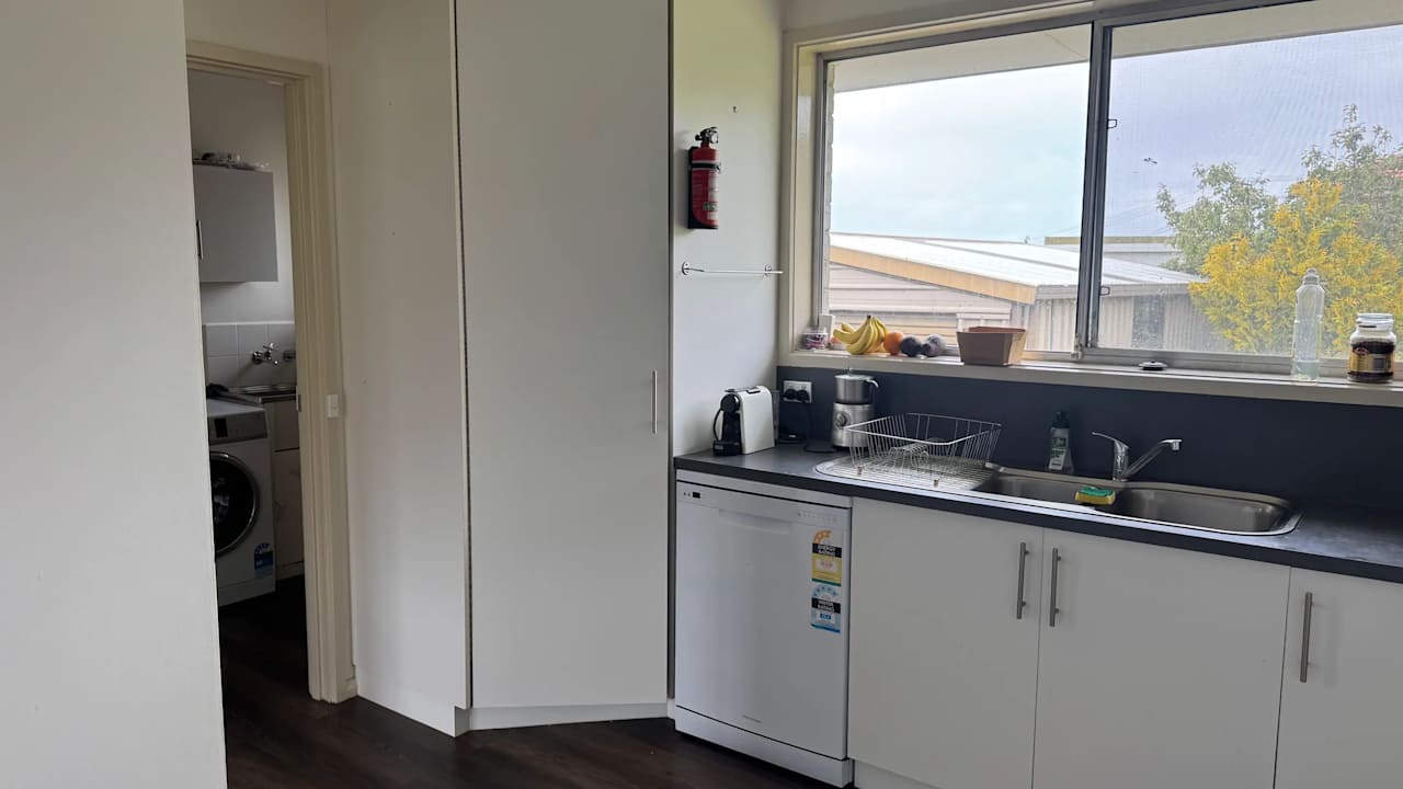 Unfurnished room in a share house