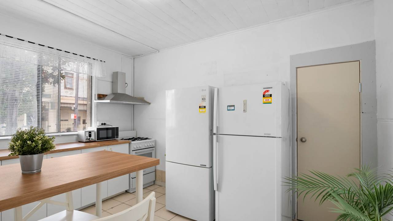 Furnished room in a share house