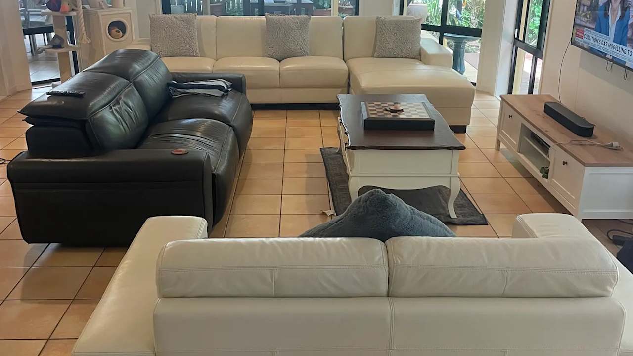Furnished room with own bathroom