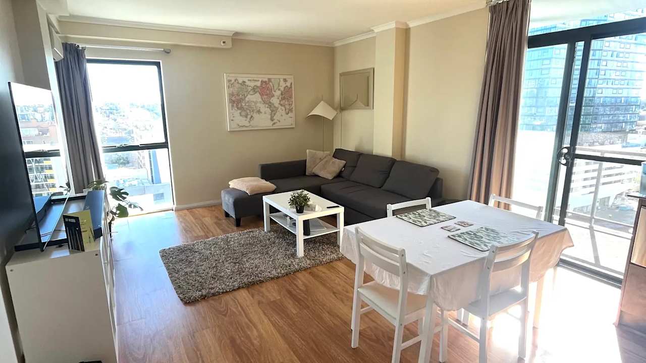 Furnished room in a flatshare