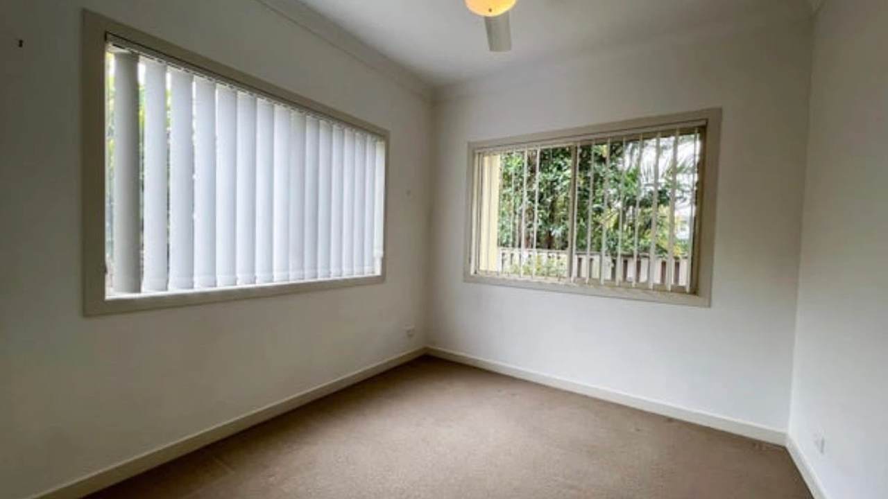 Unfurnished room with own bathroom