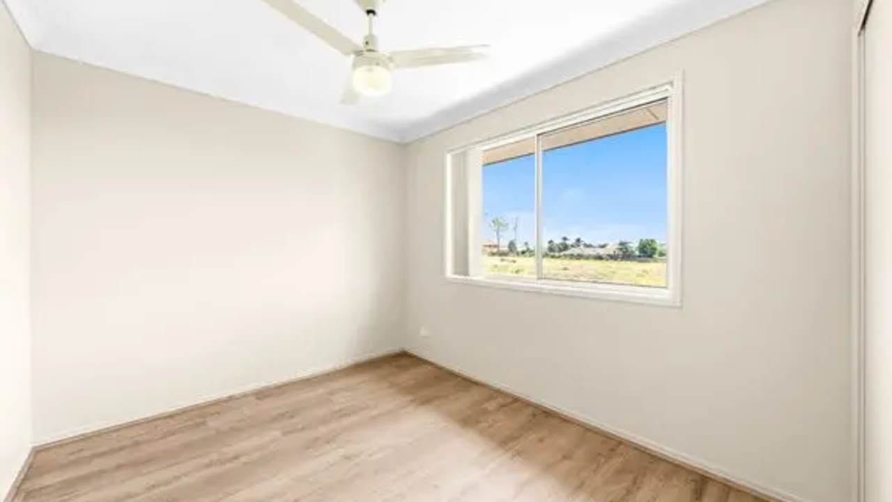 Unfurnished room with own bathroom