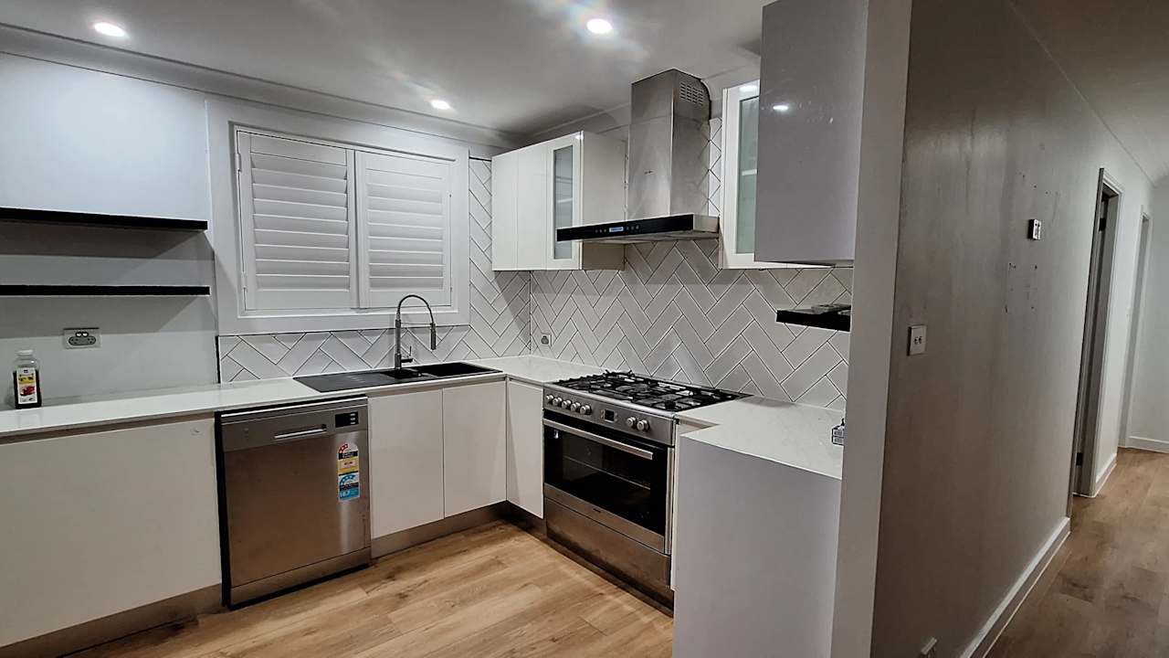 Room in a share house
