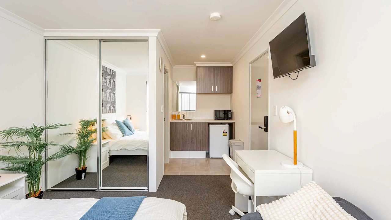 Furnished room with ensuite in a share house