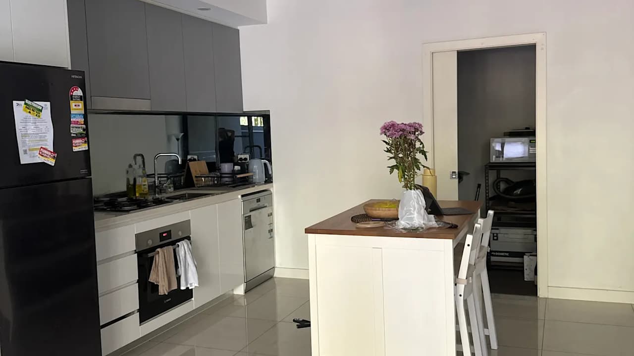 Unfurnished room with own bathroom