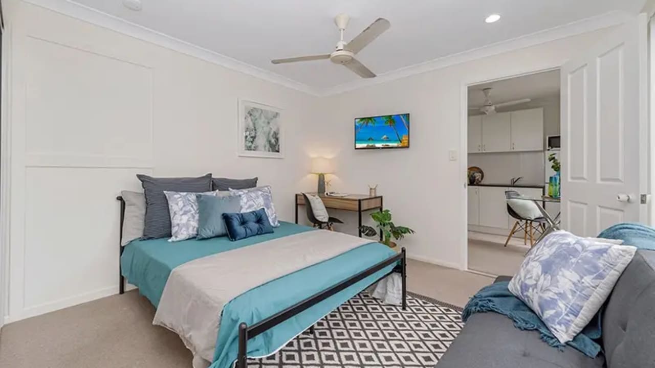 Furnished room granny flat for rent