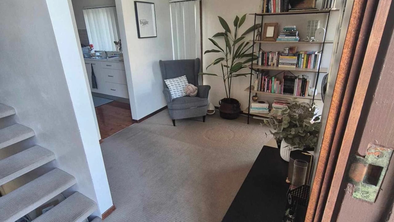 Unfurnished room with own bathroom