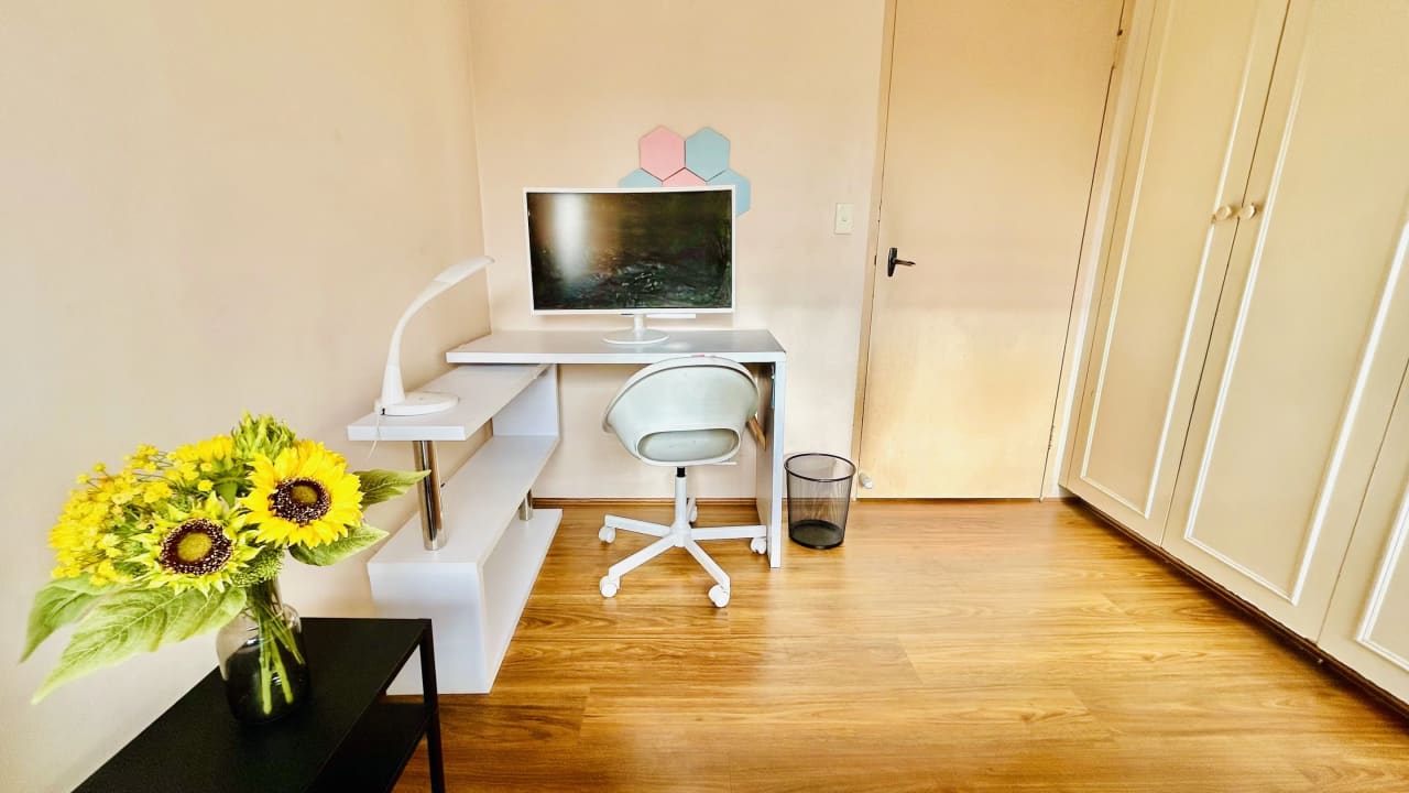 Whole property with 3 rooms for rent