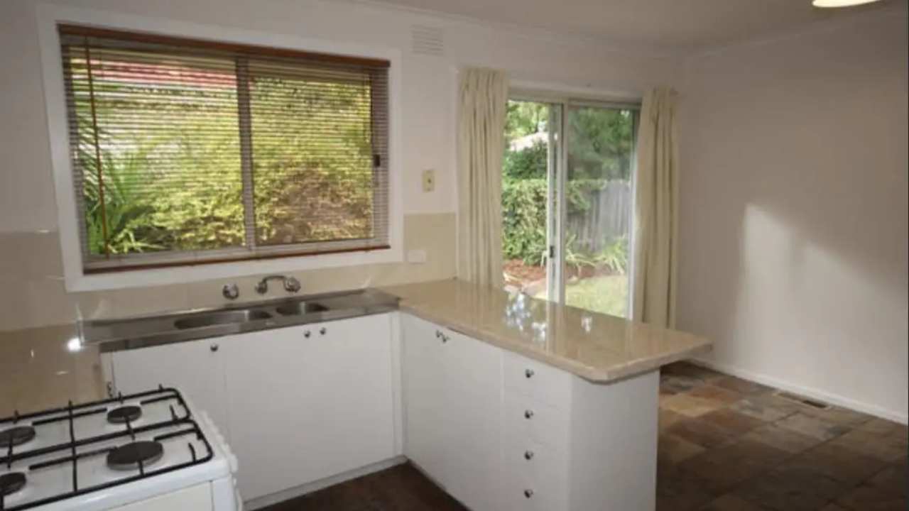 Room in a share house