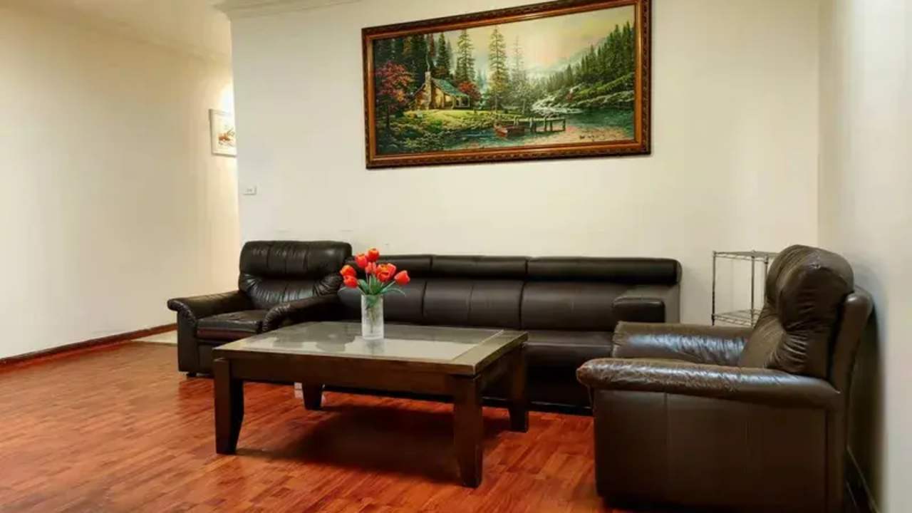 Whole property with 3 rooms for rent