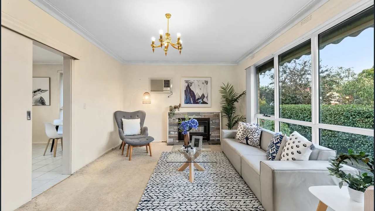 Whole property with 3 rooms for rent