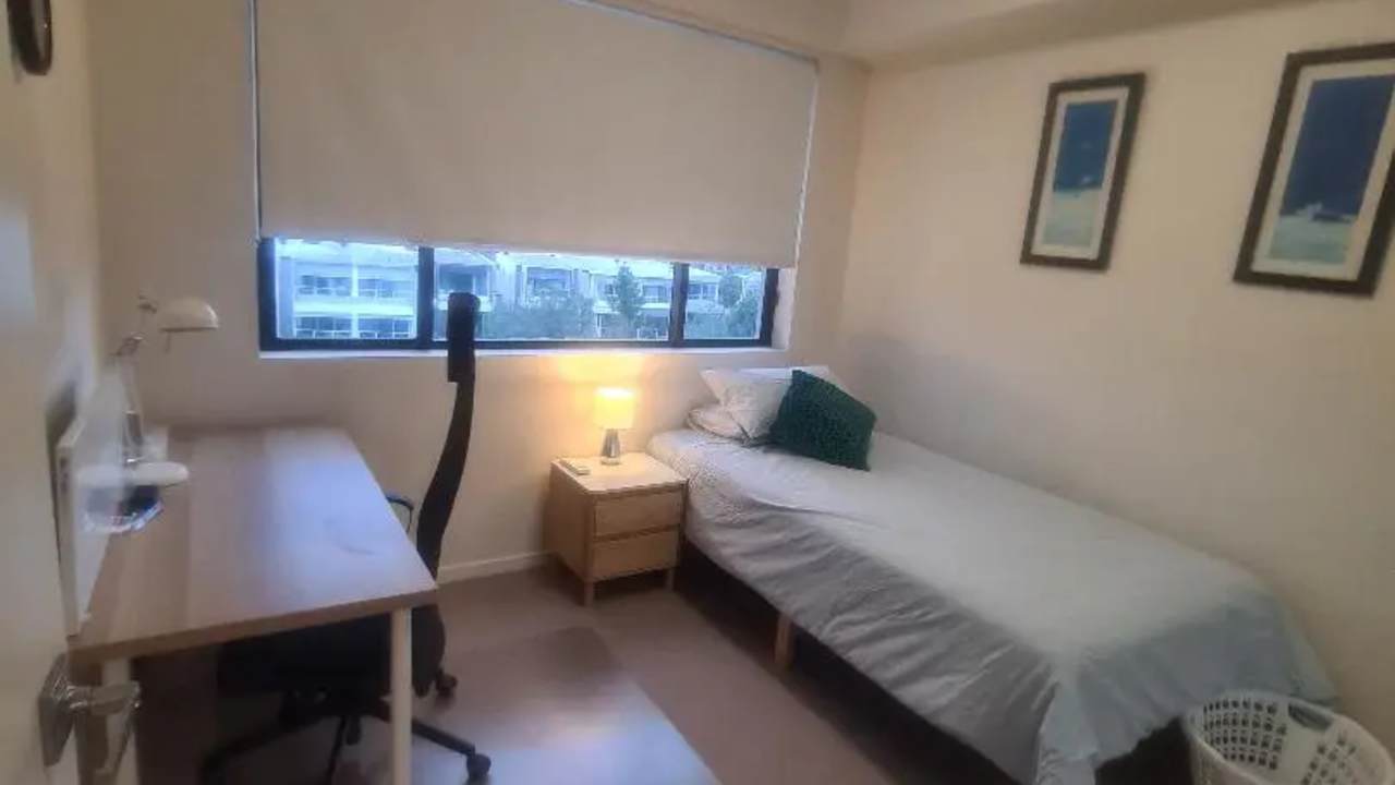 Furnished room with own bathroom