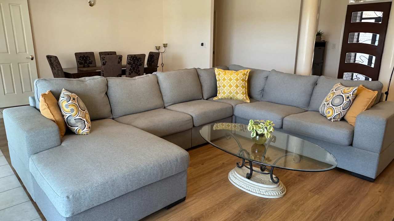 Furnished room with own bathroom